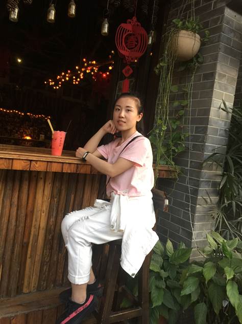 软件13-3班刘博照片
